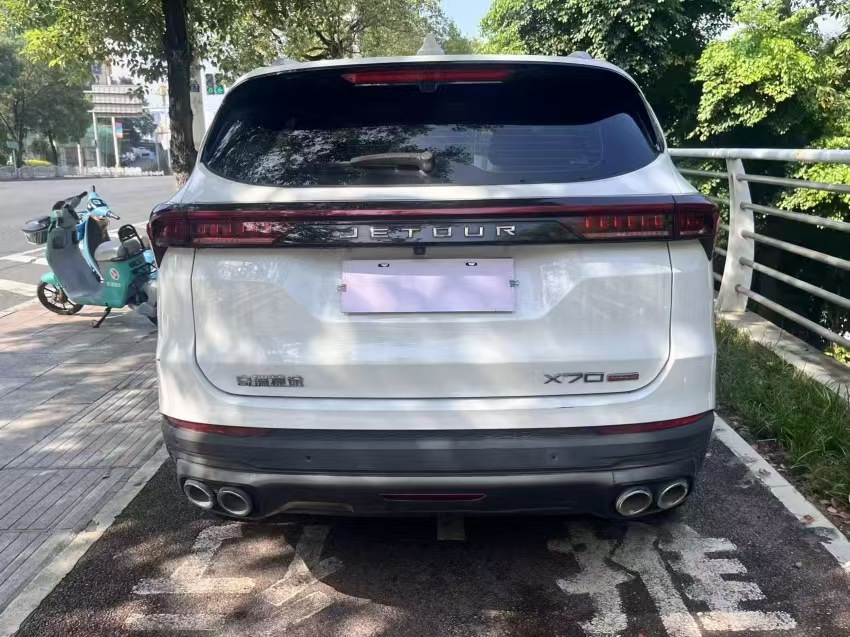 Jetour X70 PLUS 2024 immagine di auto #7