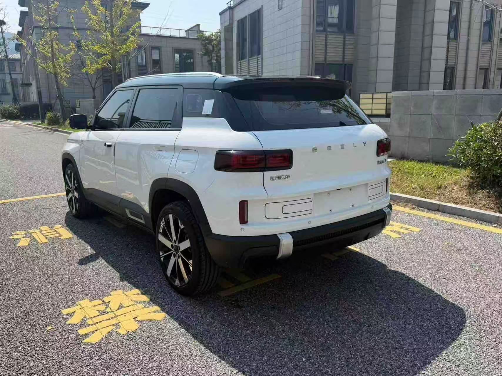 吉利汽车 吉利ICON 2024 汽车图片 #7