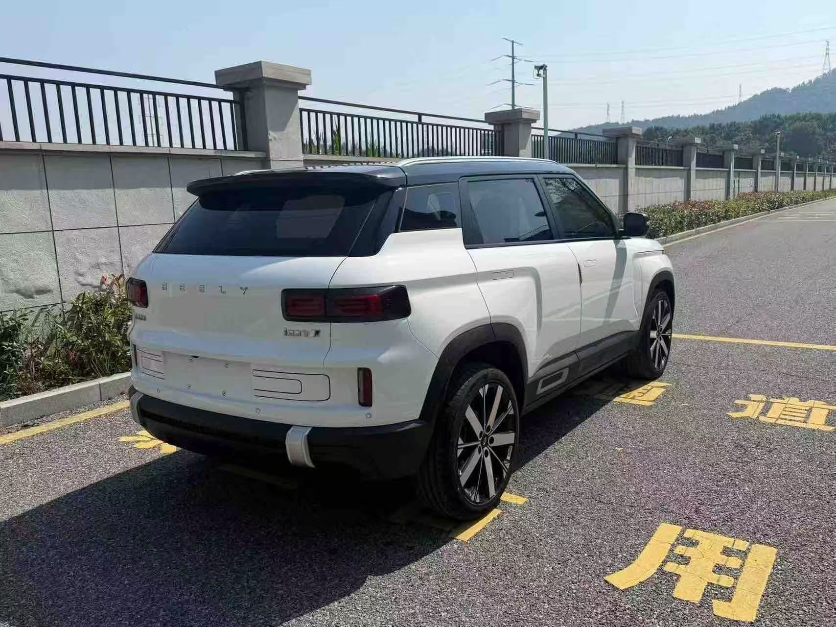 吉利汽车 吉利ICON 2024 汽车图片 #5
