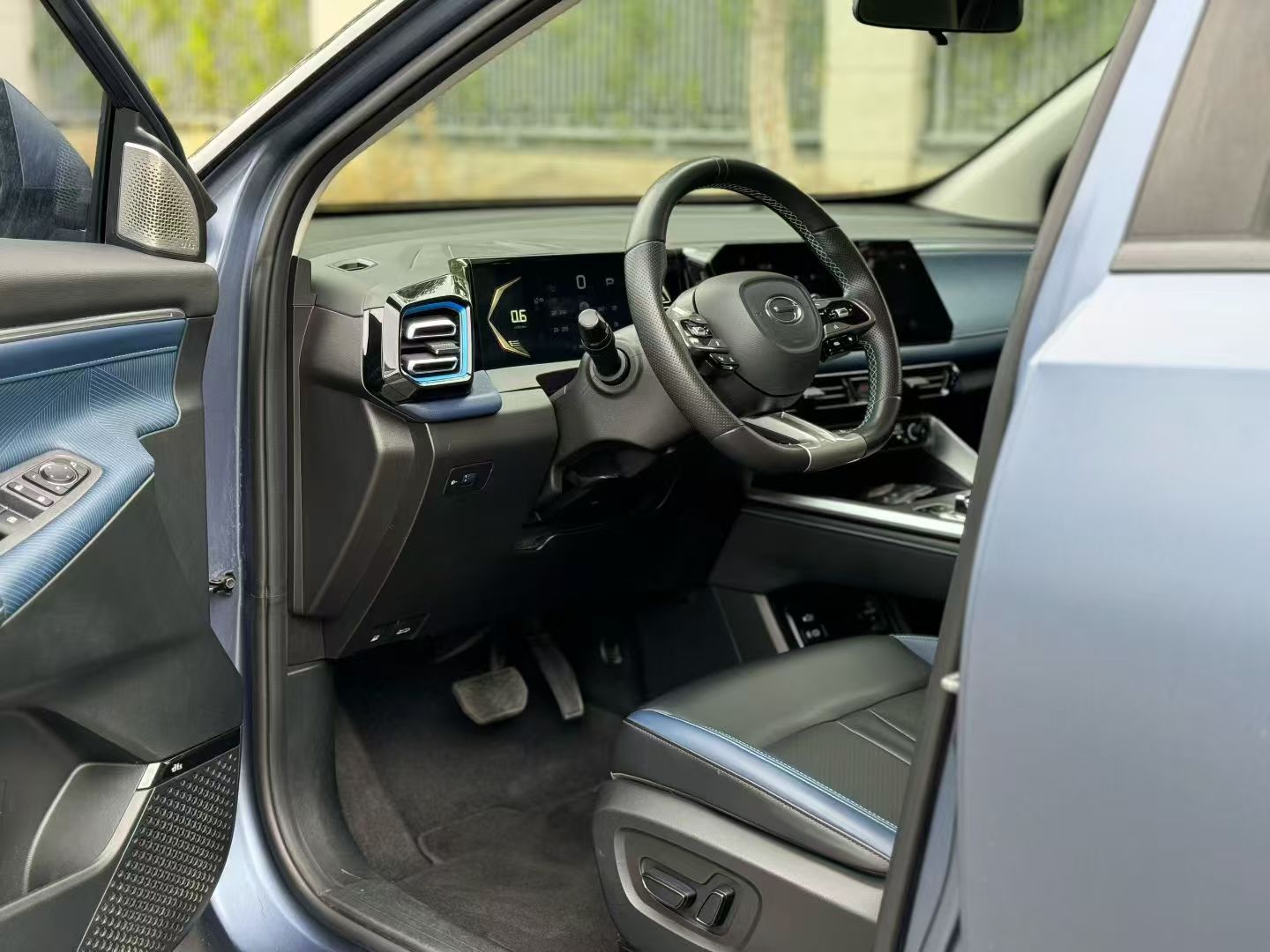 GAC Trumpchi GS3 2023 #4 GAC Trumpchi GS3 2023 car image #4