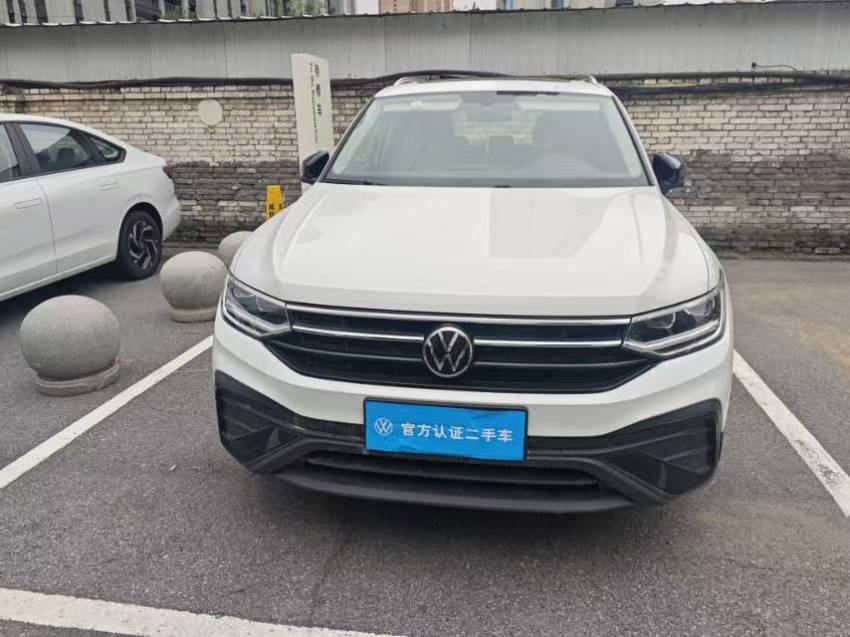 Volkswagen Tiguan L 2024 #8 Volkswagen Tiguan L 2024 imagen de coche #8