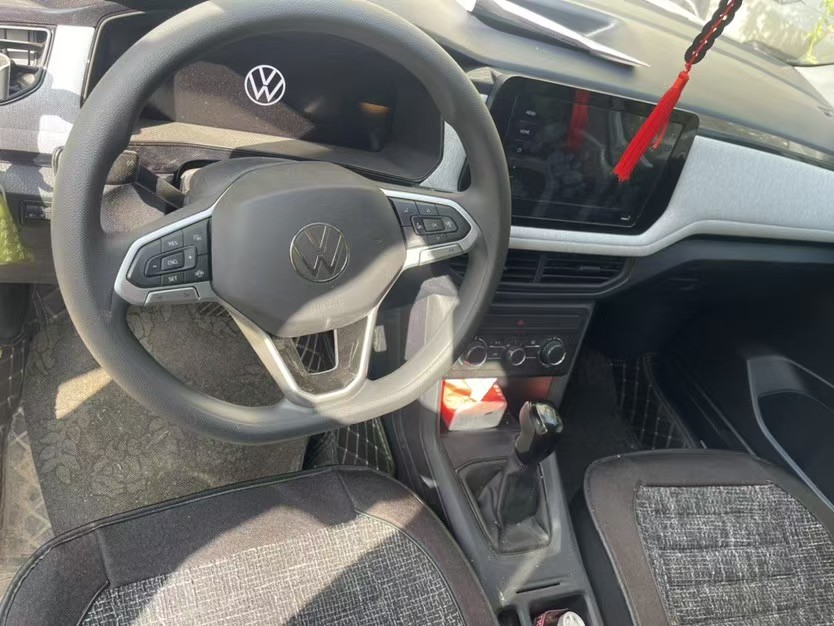 Volkswagen Tharu 2024 car image #4