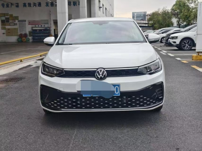 Volkswagen Lavida 2025 car image #8