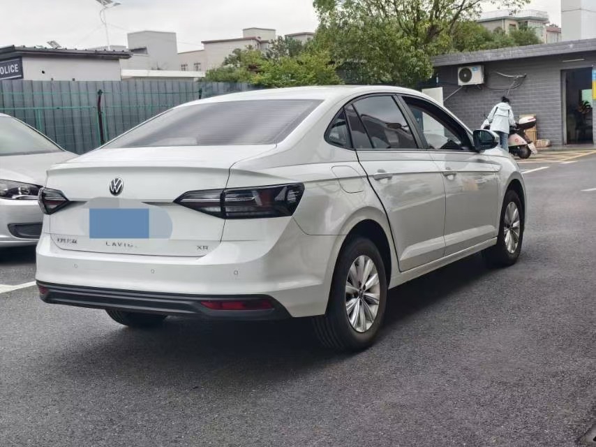 Volkswagen Lavida 2025 car image #4