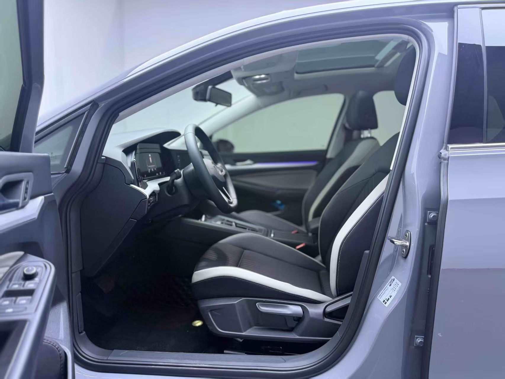 Volkswagen Golf 2023 #8 Volkswagen Golf 2023 car image #8
