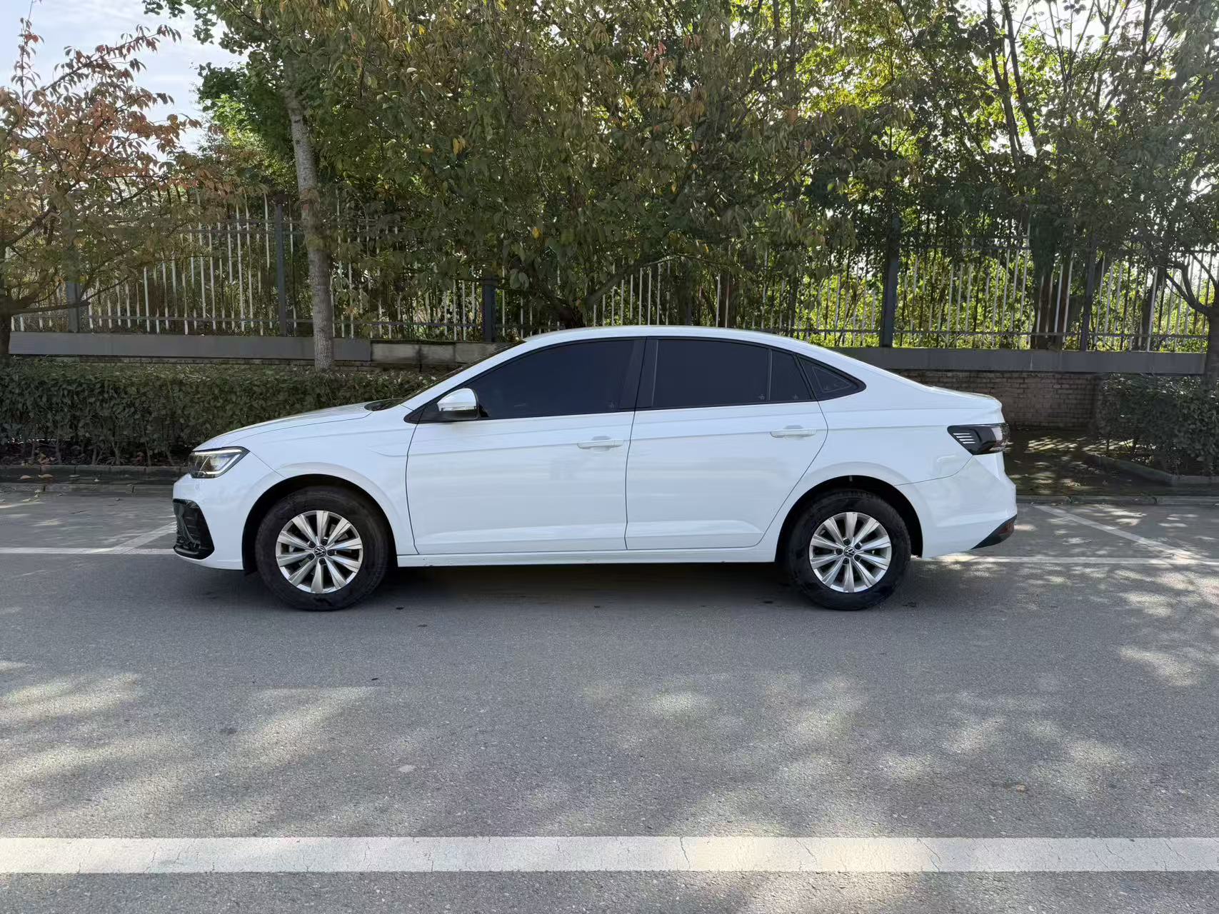 Volkswagen Lavida 2023 imagem de carro #2