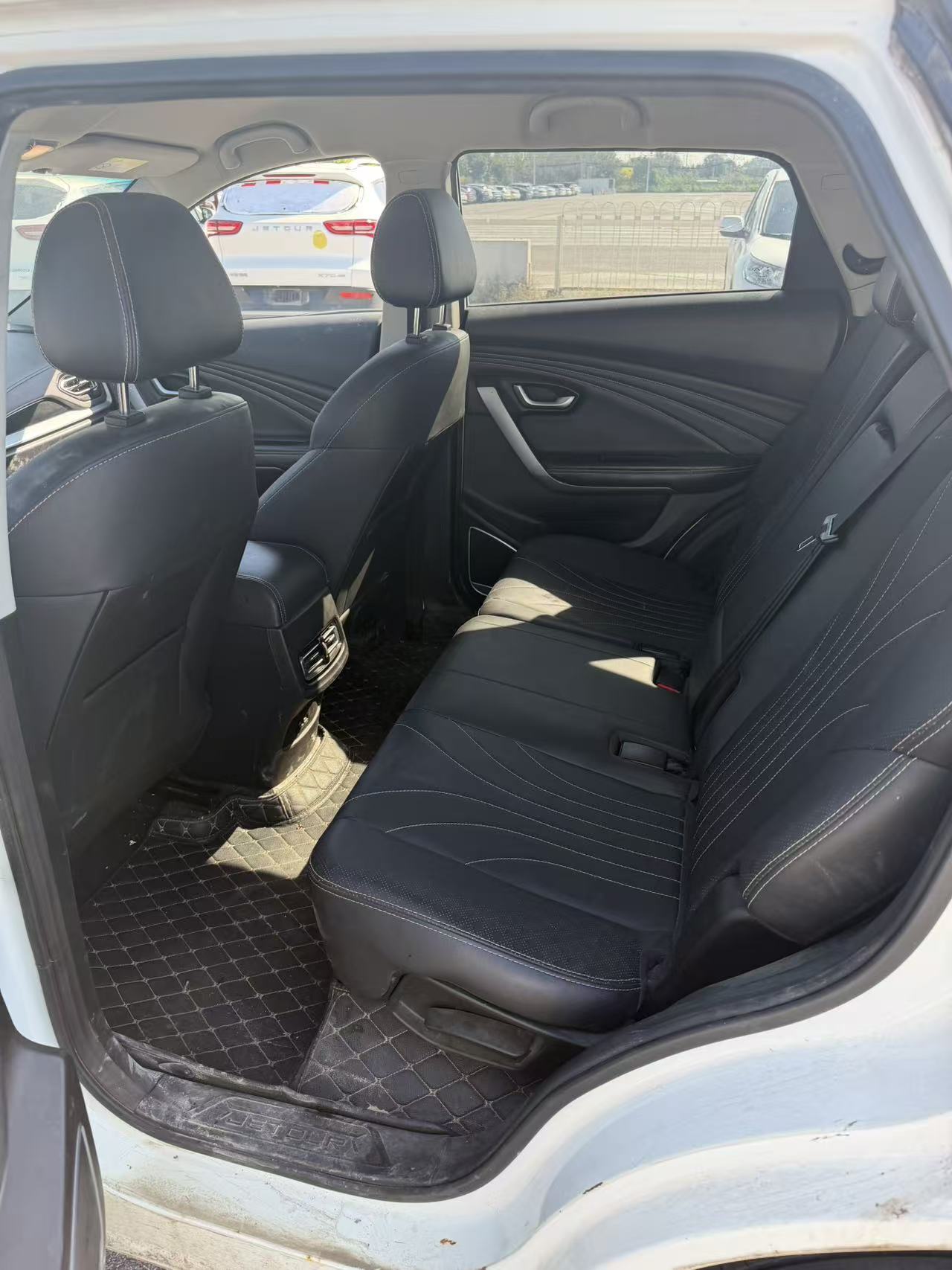 Jetour X70 2019 #3 Jetour X70 2019 car image #3