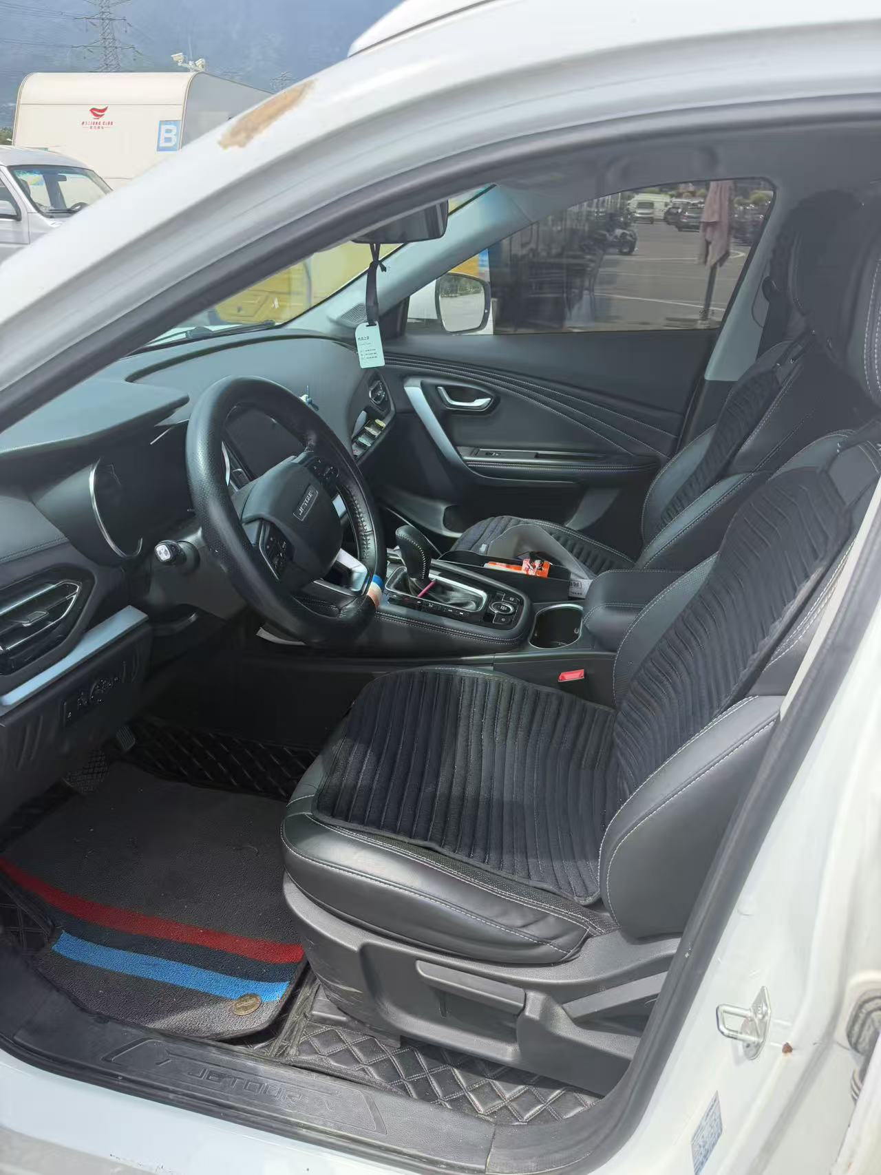 Jetour X70 2019 #2 Jetour X70 2019 car image #2