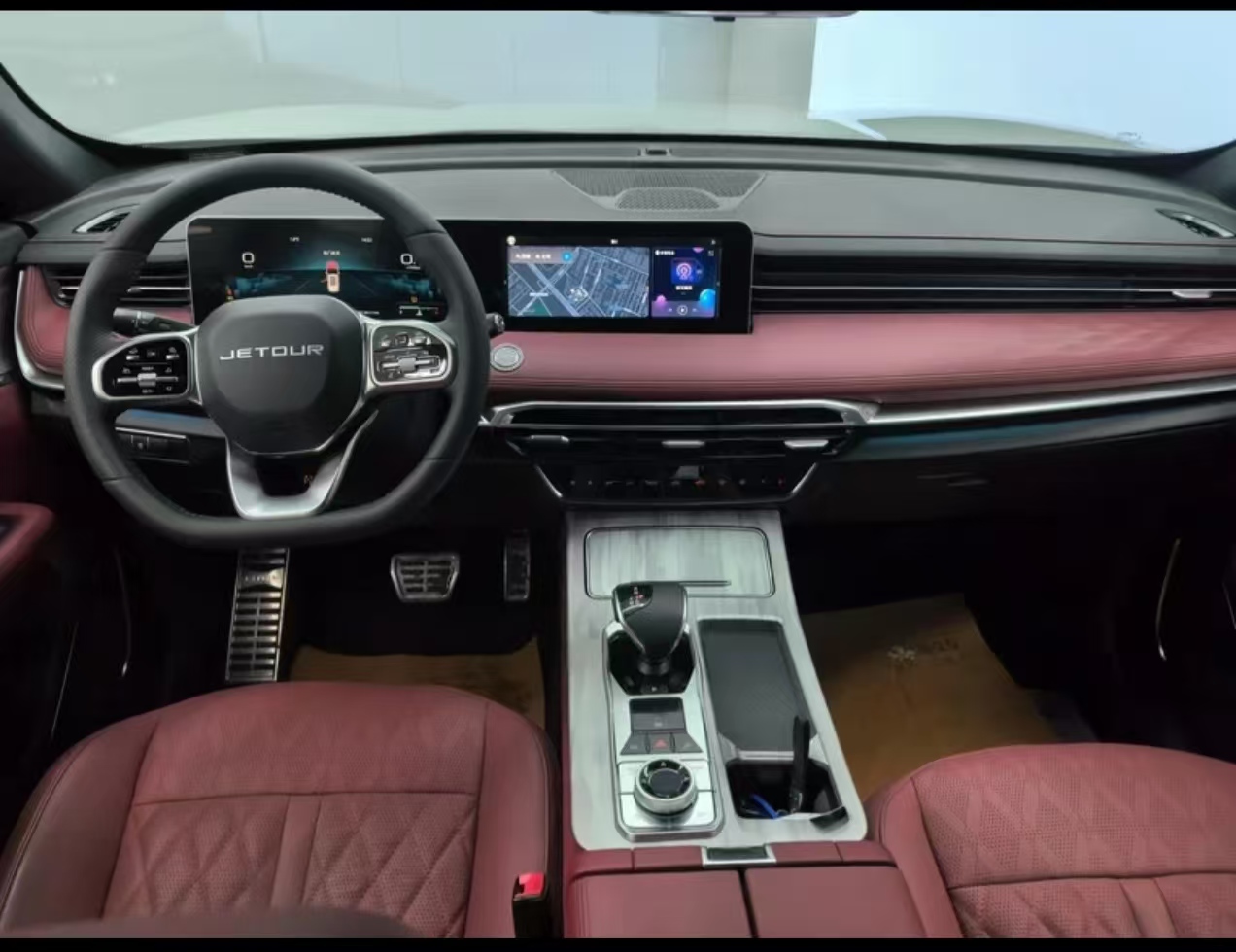 Jetour X70 PLUS 2023 car image #6