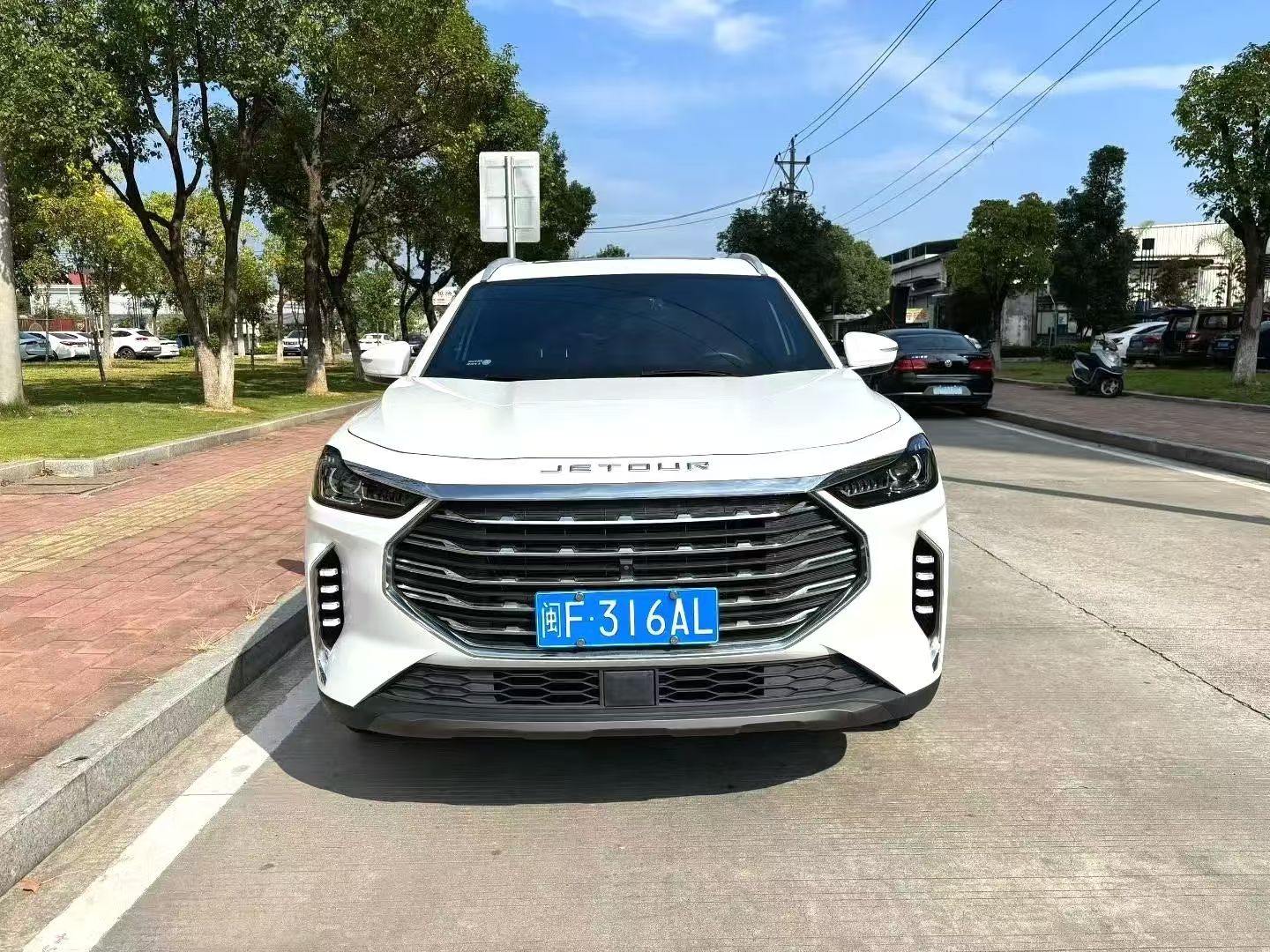 Jetour X70 PLUS 2022 immagine di auto #6