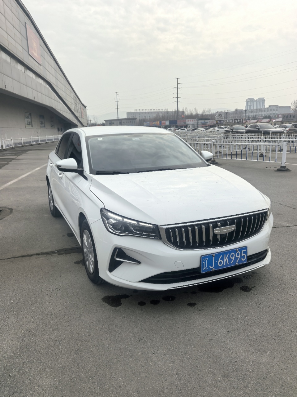 GEELY Emgrand 2025 car image #10