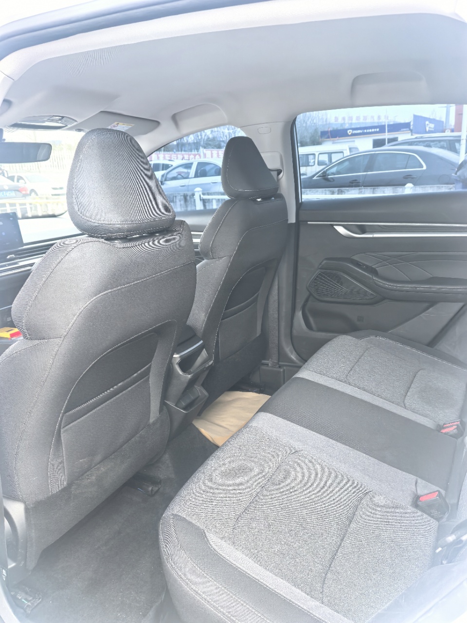 GEELY Emgrand 2025 car image #11