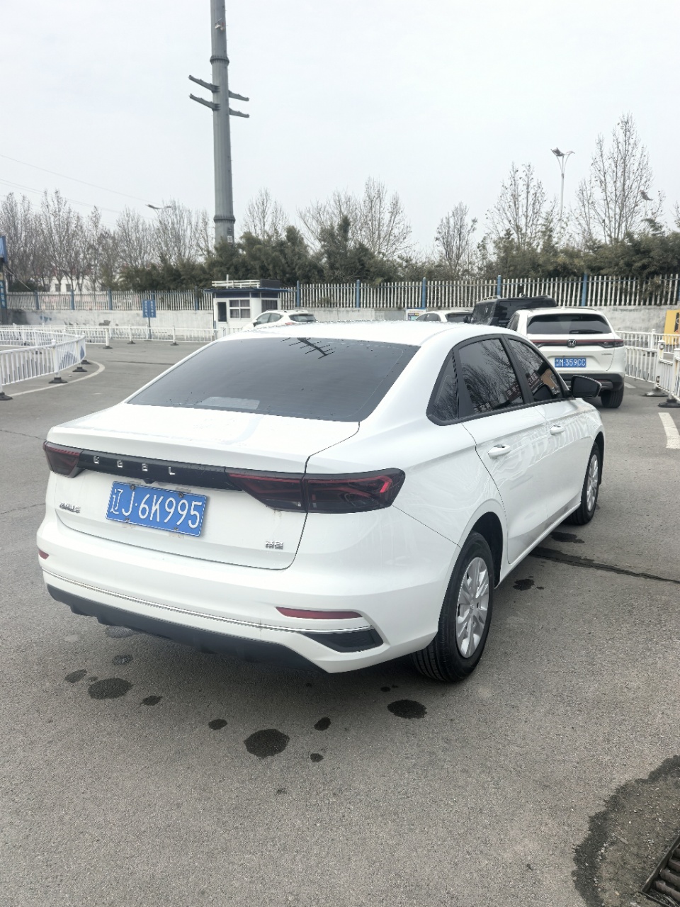 GEELY Emgrand 2025 car image #6