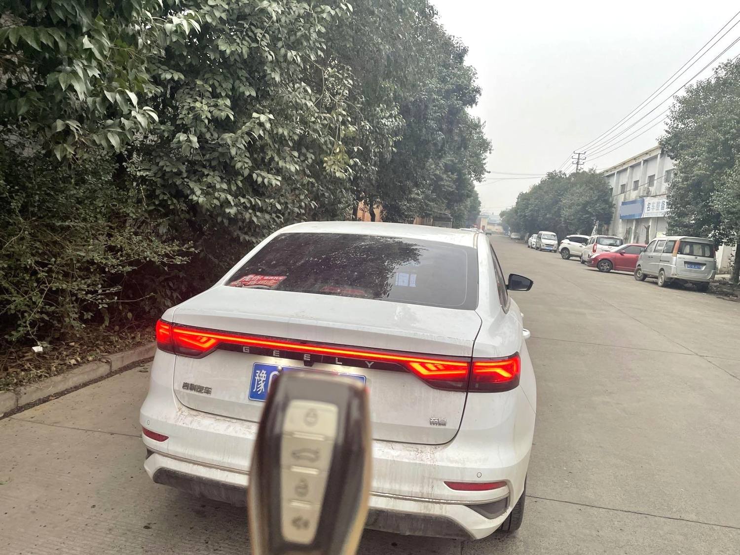 GEELY Emgrand 2024 car image #3
