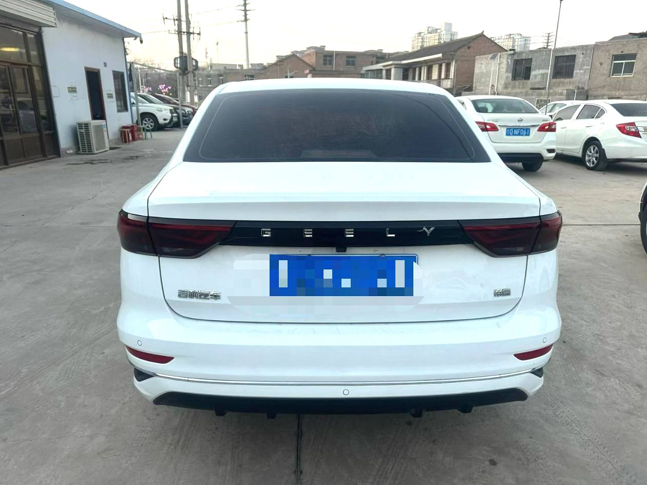 GEELY Emgrand 2023 #2 GEELY Emgrand 2023 car image #2
