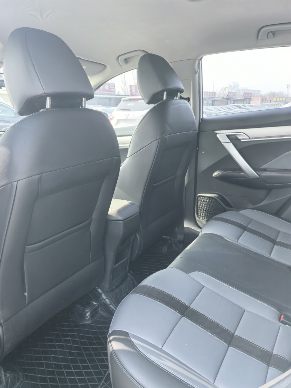 GEELY Coolray 2023 #3 GEELY Coolray 2023 car image #3
