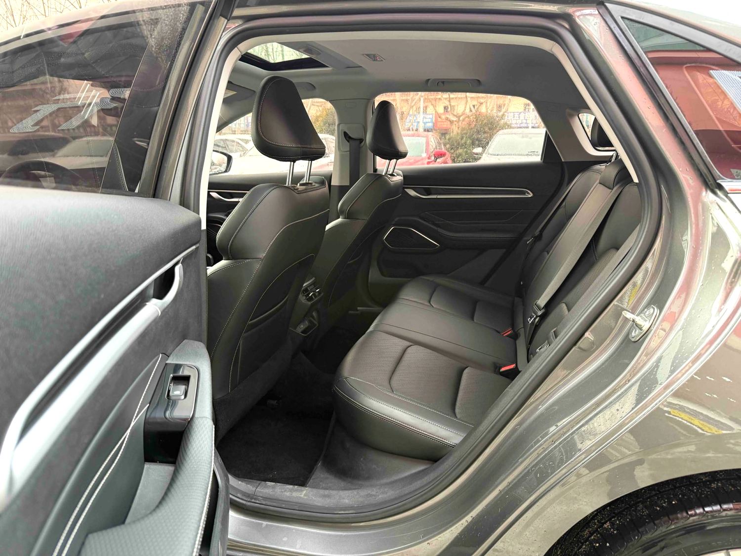 GEELY Emgrand 2022 #5 GEELY Emgrand 2022 car image #5