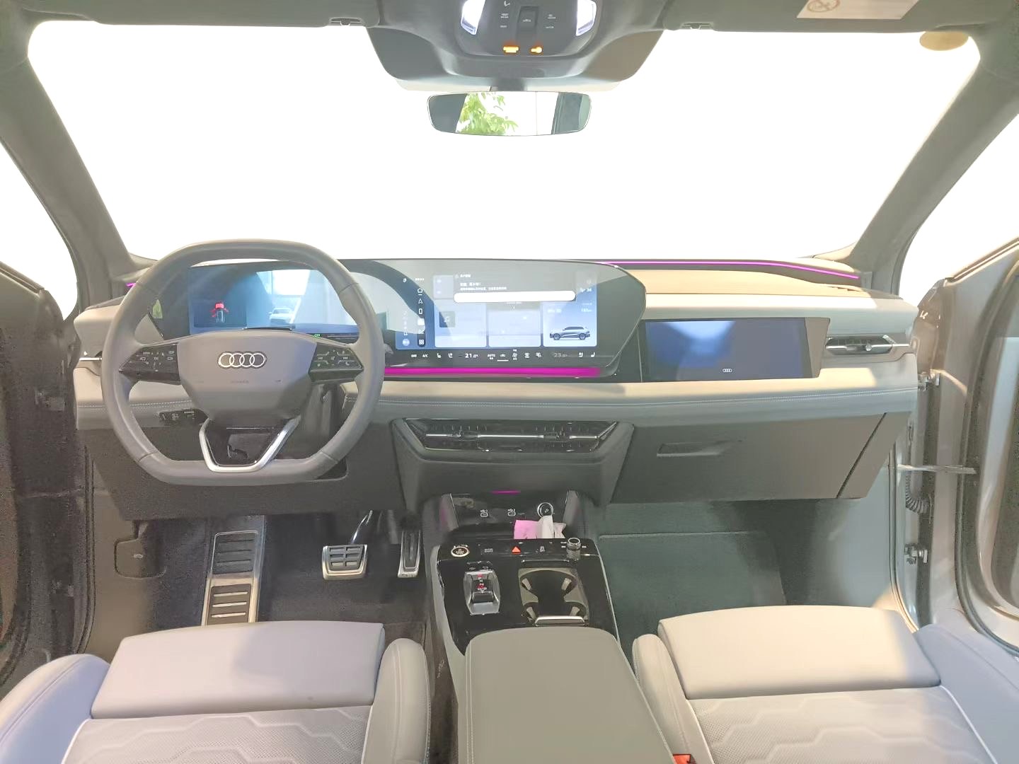 Audi Q6L Sportback e-tron 2025 car image #6