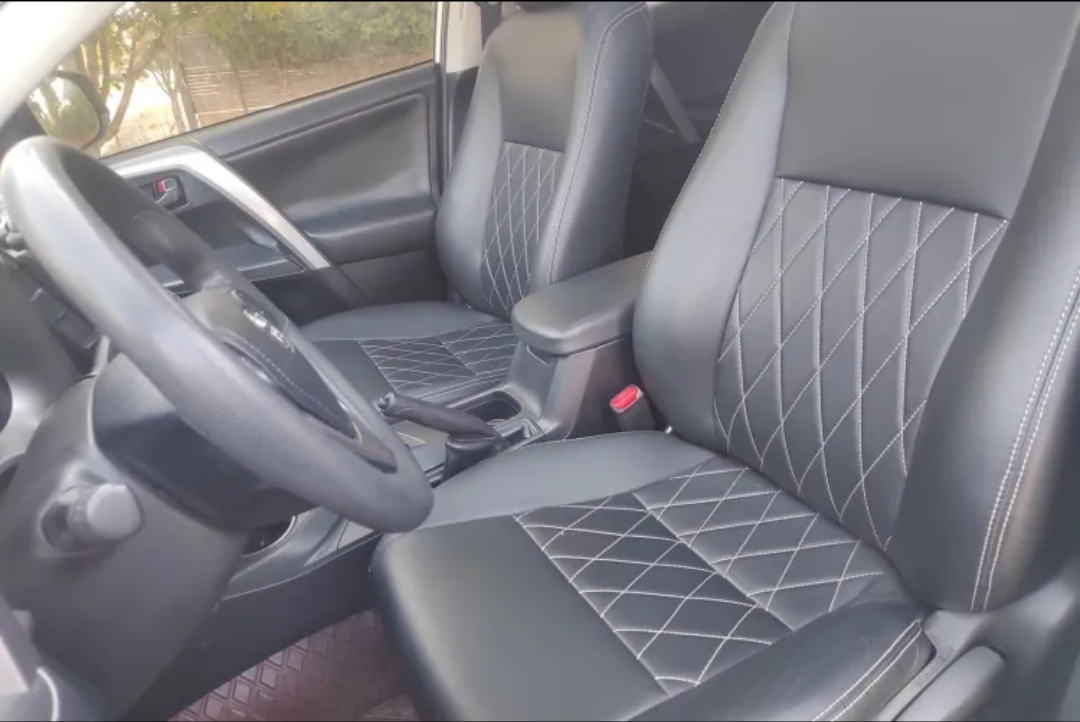 Toyota RAV4 2019 #3 Toyota RAV4 2019 car image #3
