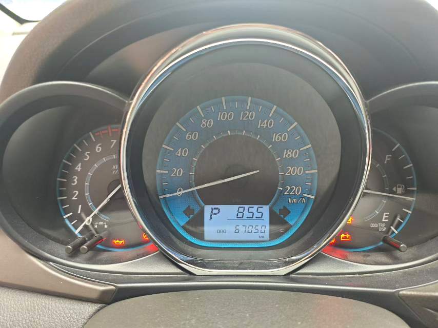Toyota Yaris L Zhixuan 2015 image de voiture #4