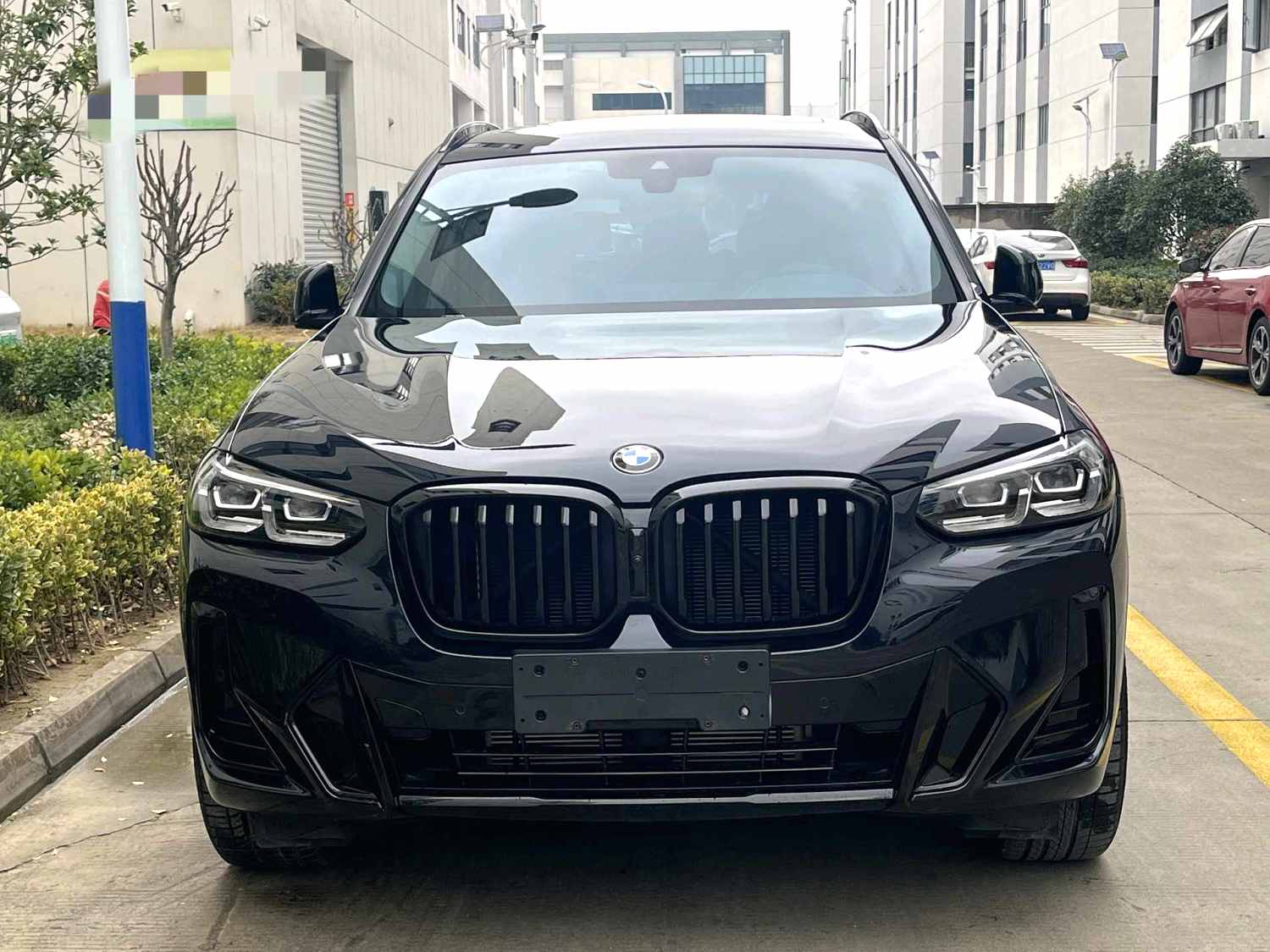 BMW X3 2024 car image #3