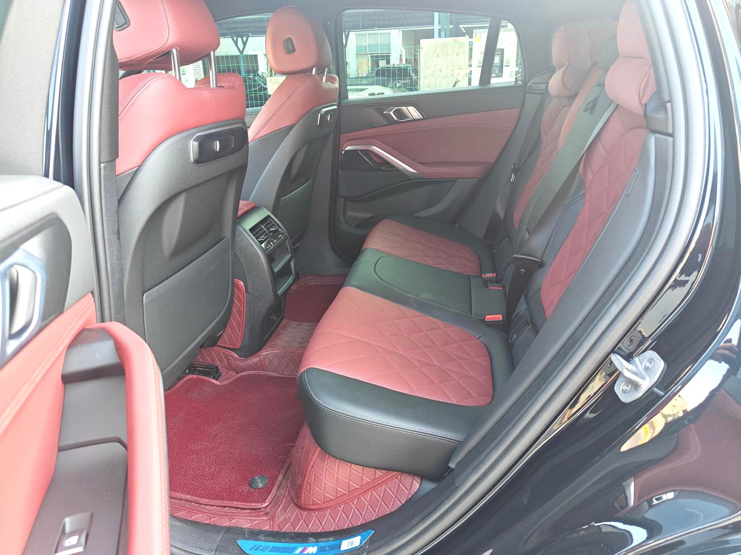 BMW X6 2023 #6 BMW X6 2023 car image #6