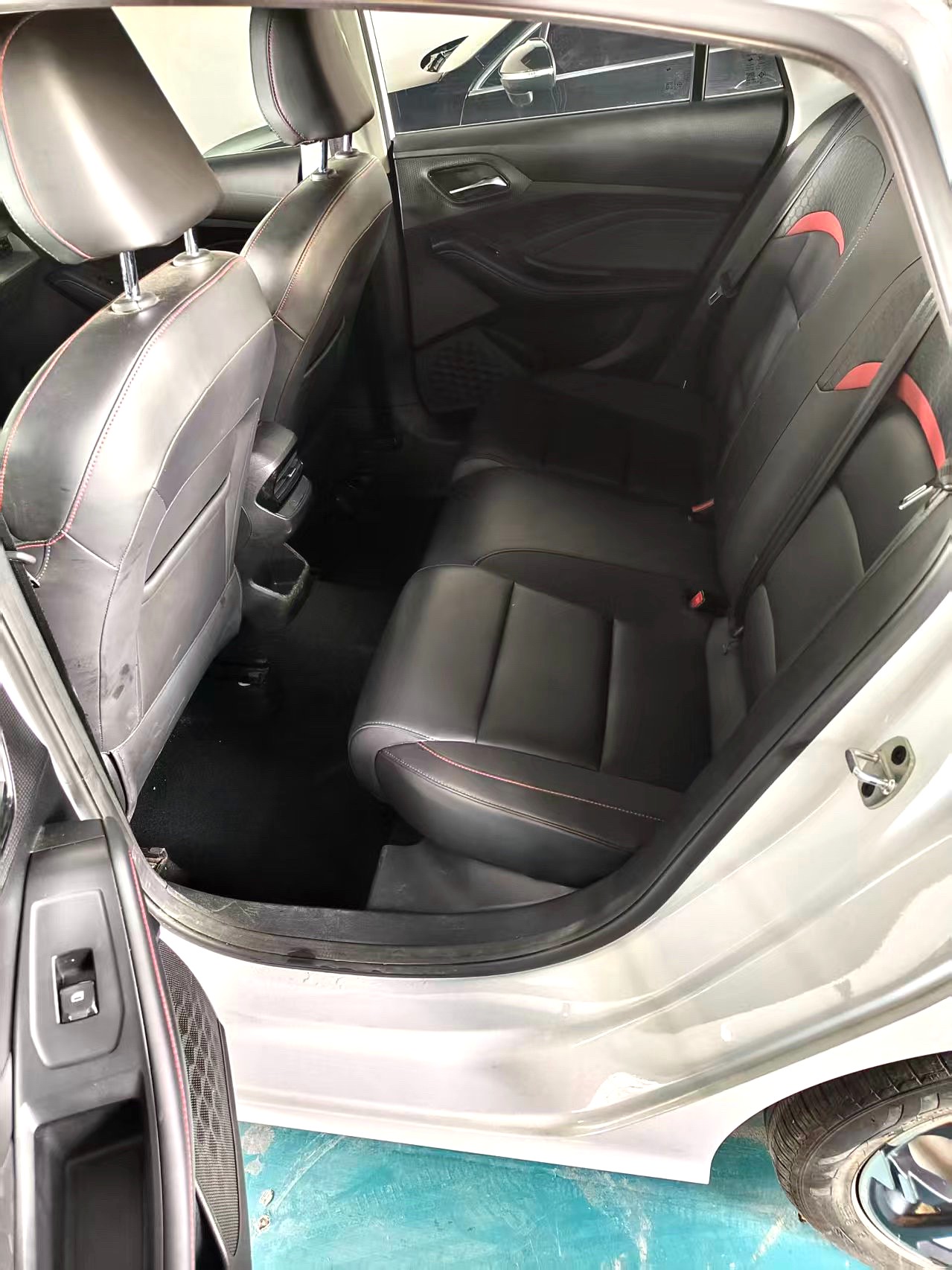 MG 5 2024 car image #3