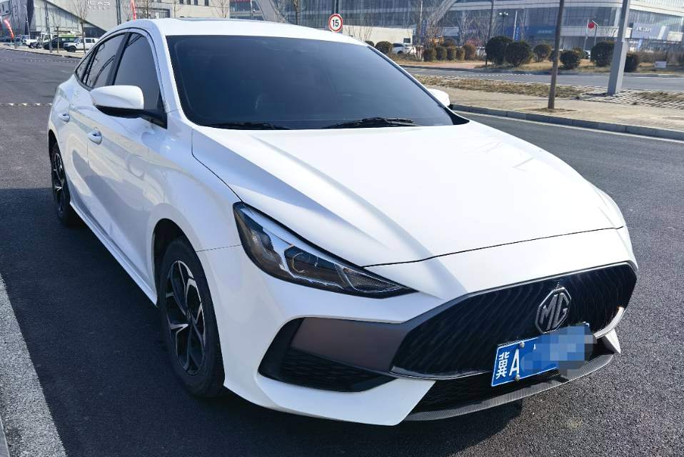 MG 5 2023 car image #5
