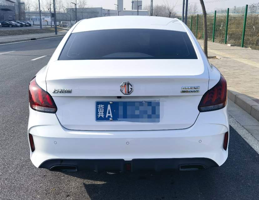 MG 5 2023 car image #6