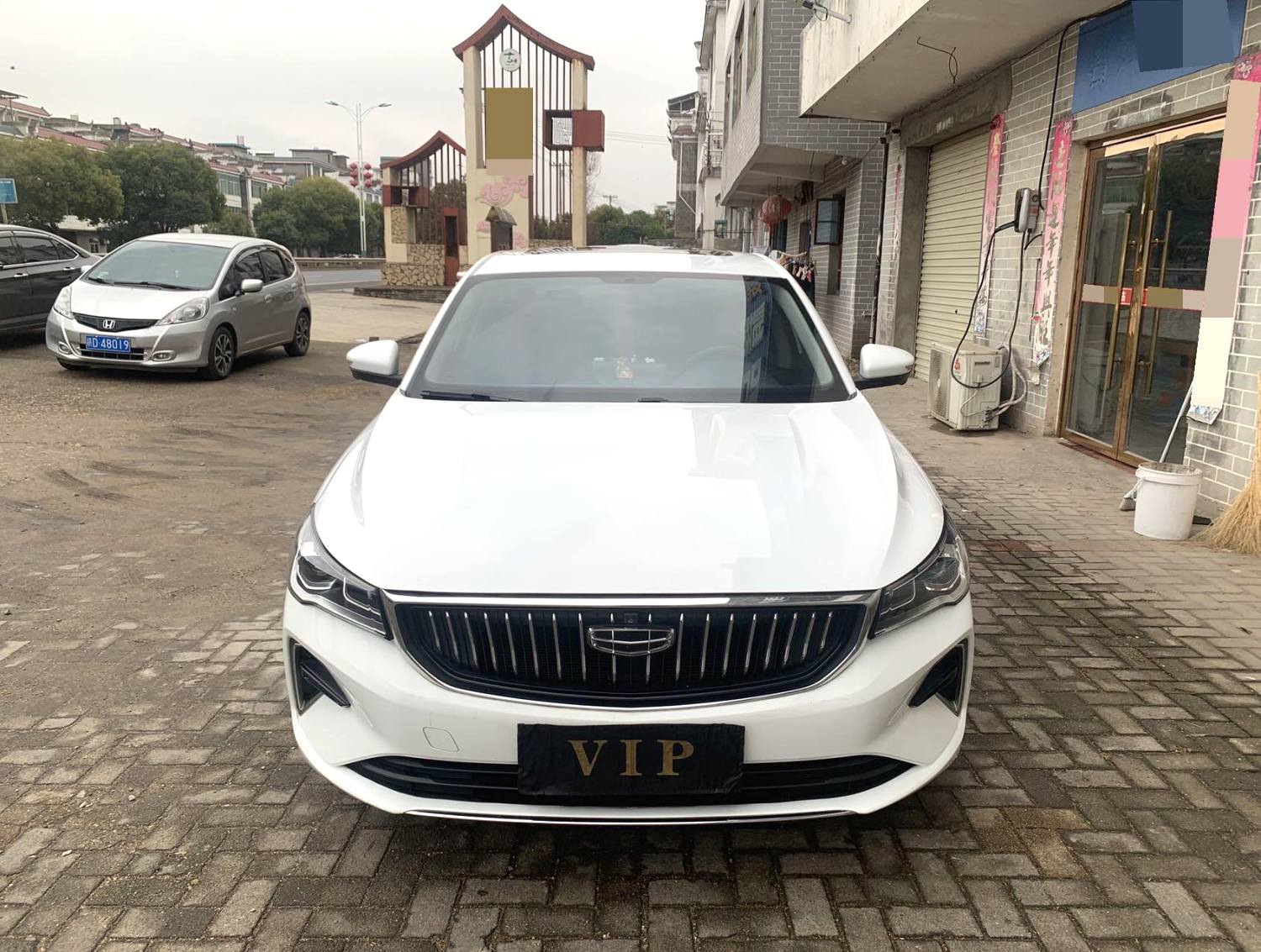 GEELY Emgrand 2023 car image #4