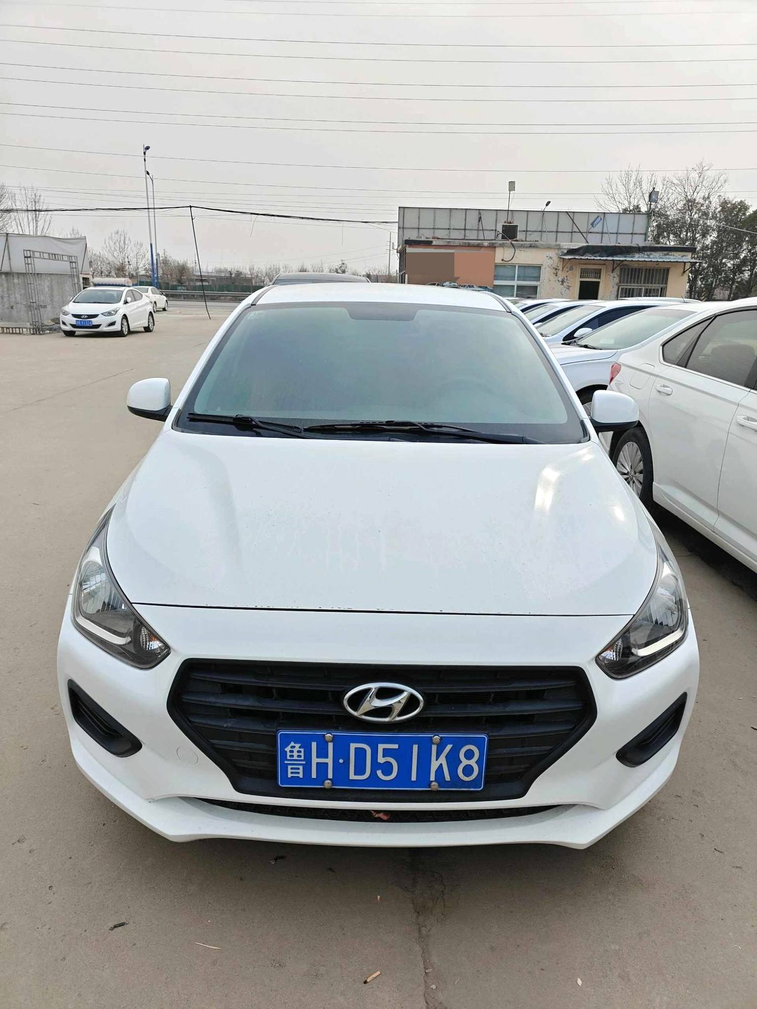 Hyundai Reina 2018 car image #6