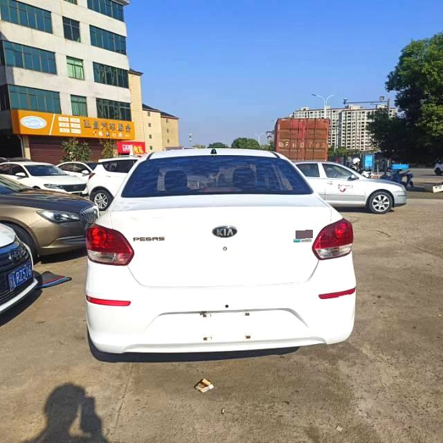 起亚 焕驰 2019 汽车图片 #6