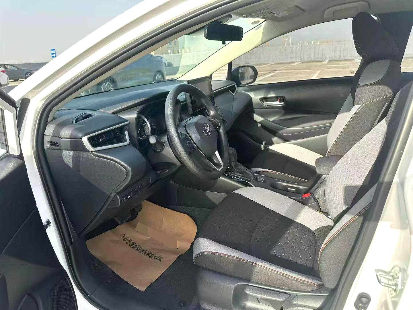 Toyota Corolla 2023 car image #2