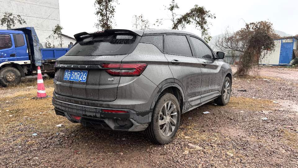 GEELY Coolray 2025 car image #6