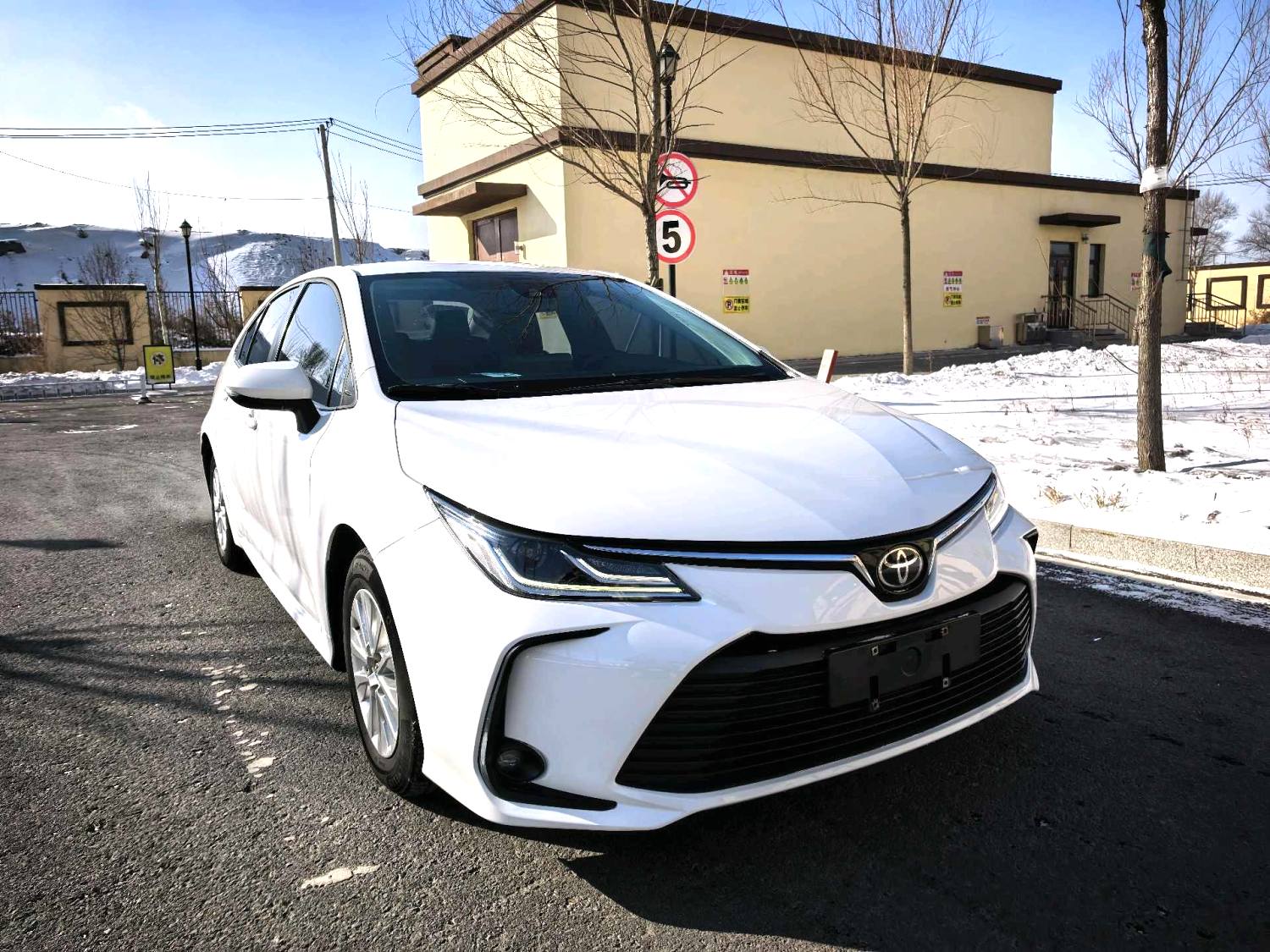 Toyota Corolla 2023 car image #7