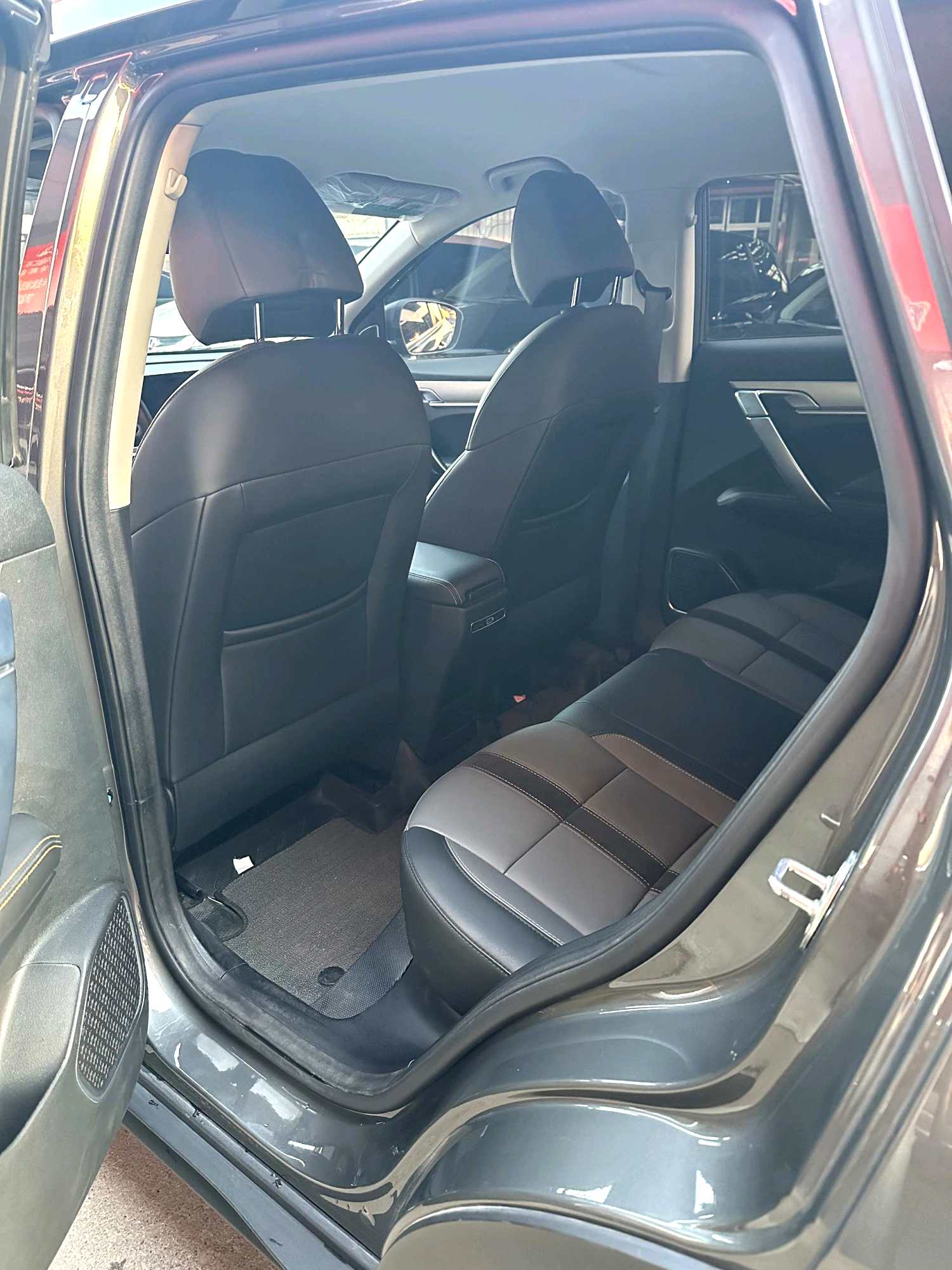 吉利汽车 缤越 2025 汽车图片 #3