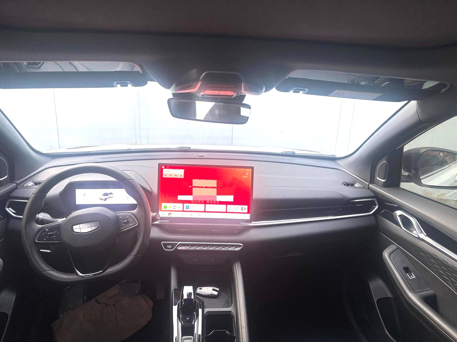GEELY Coolray 2024 #3 GEELY Coolray 2024 car image #3