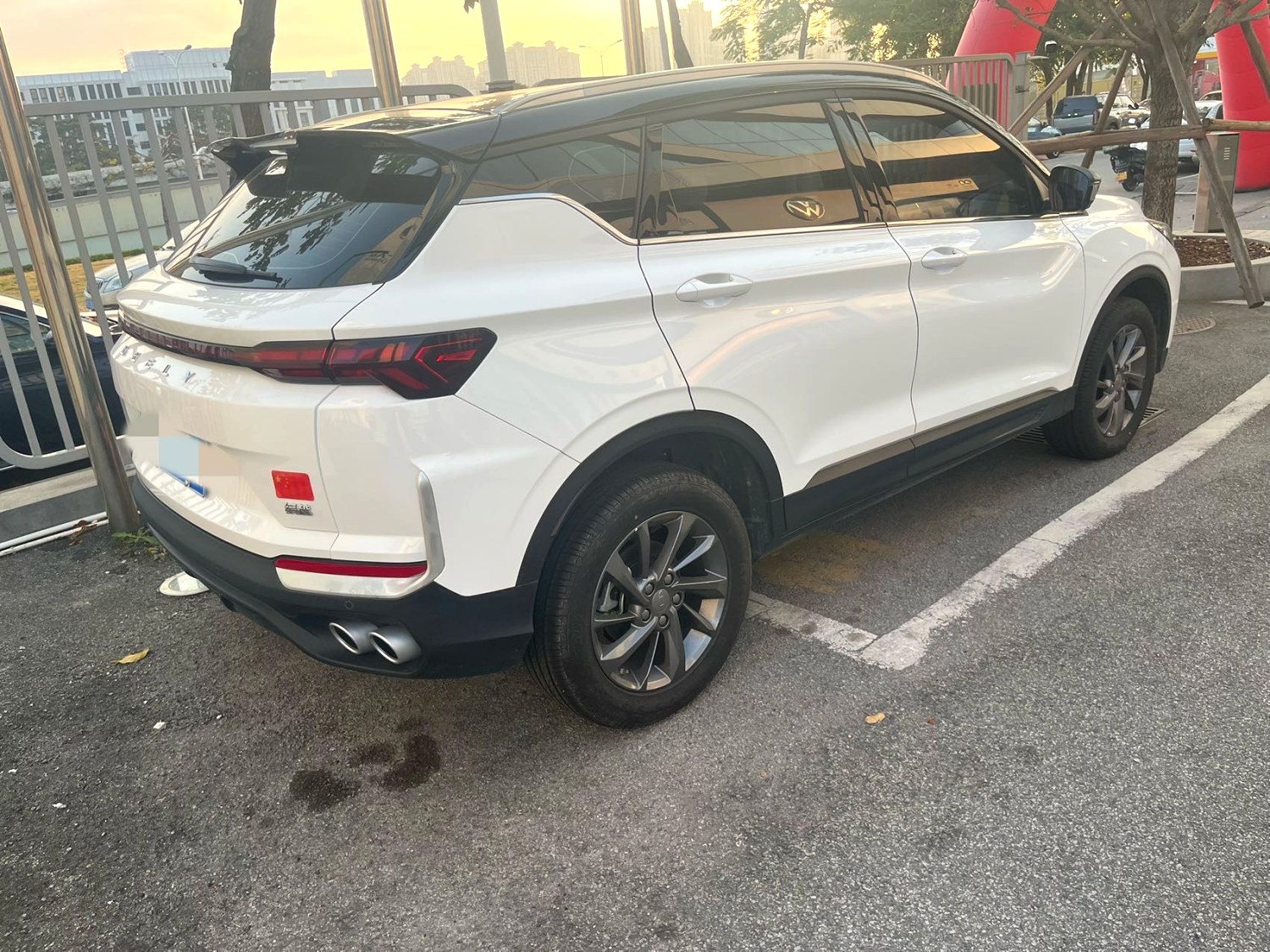 GEELY Coolray 2025 car image #4