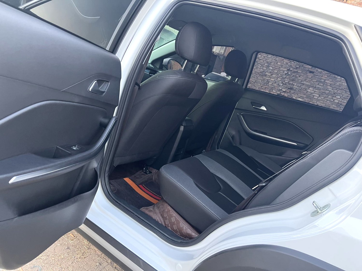 Chery Tiggo 3x 2025 #4 Chery Tiggo 3x 2025 car image #4