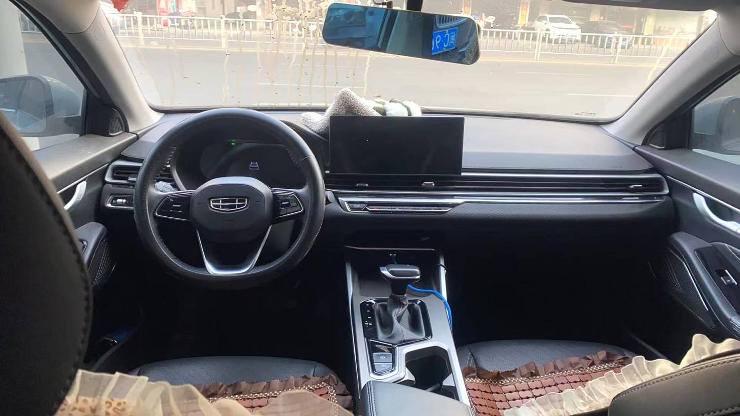 GEELY Emgrand 2023 car image #7