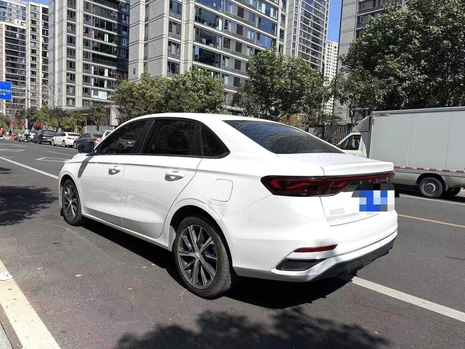 GEELY Emgrand 2023 #7 GEELY Emgrand 2023 car image #7