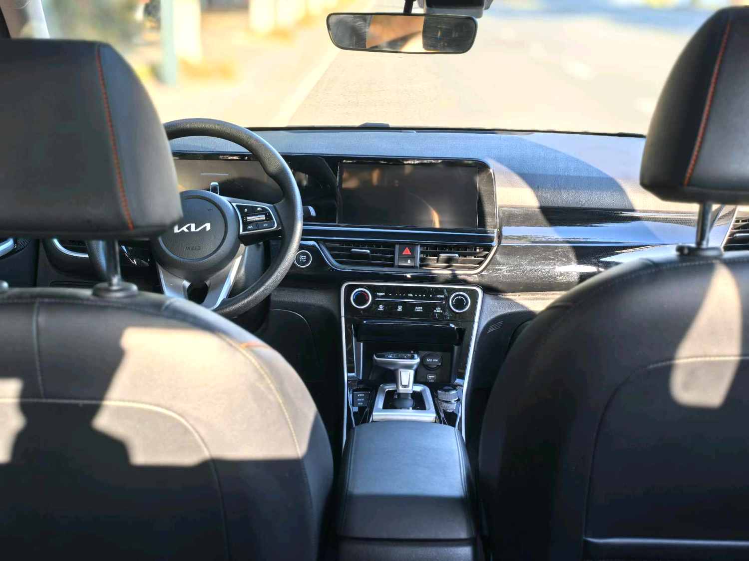 Kia Seltos 2024 imagen de coche #5