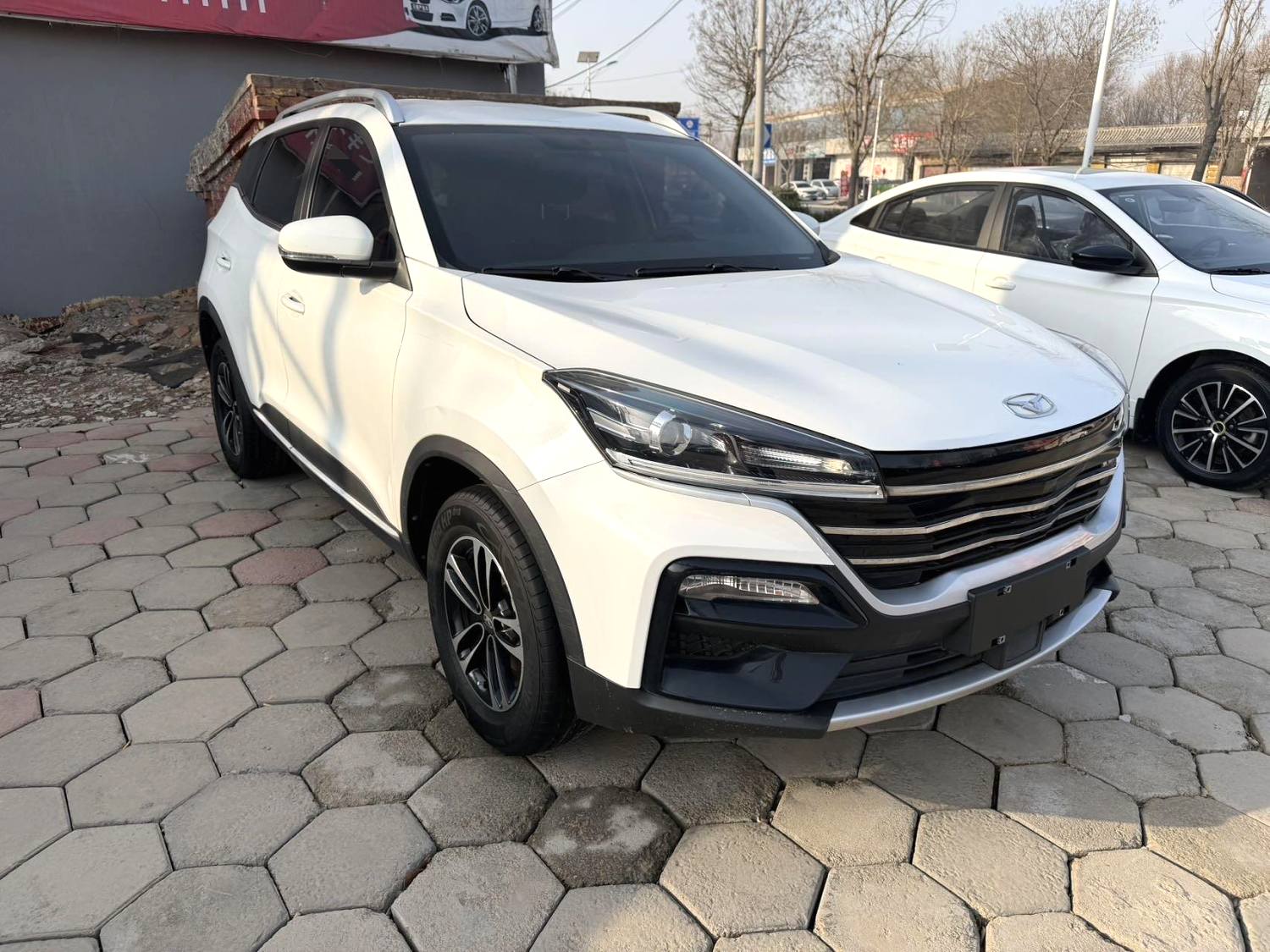 Kaiyi Showjet 2022 #6 Kaiyi Showjet 2022 car image #6