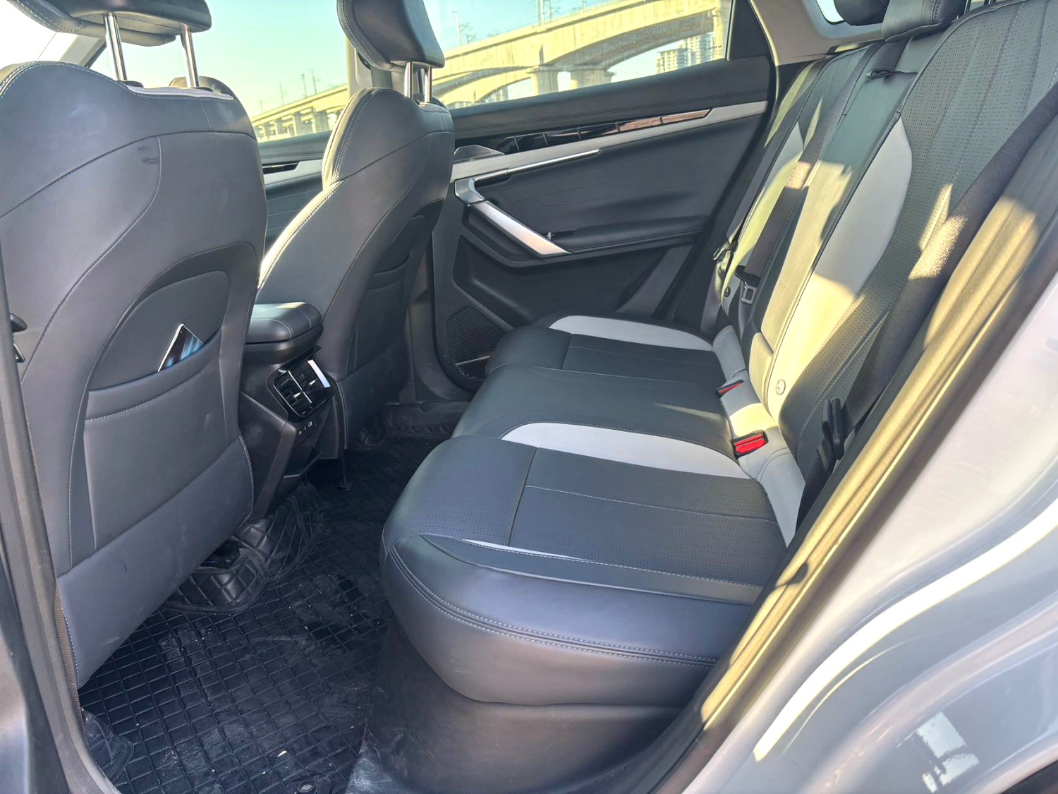 GEELY Boyue L 2024 #5 GEELY Boyue L 2024 car image #5