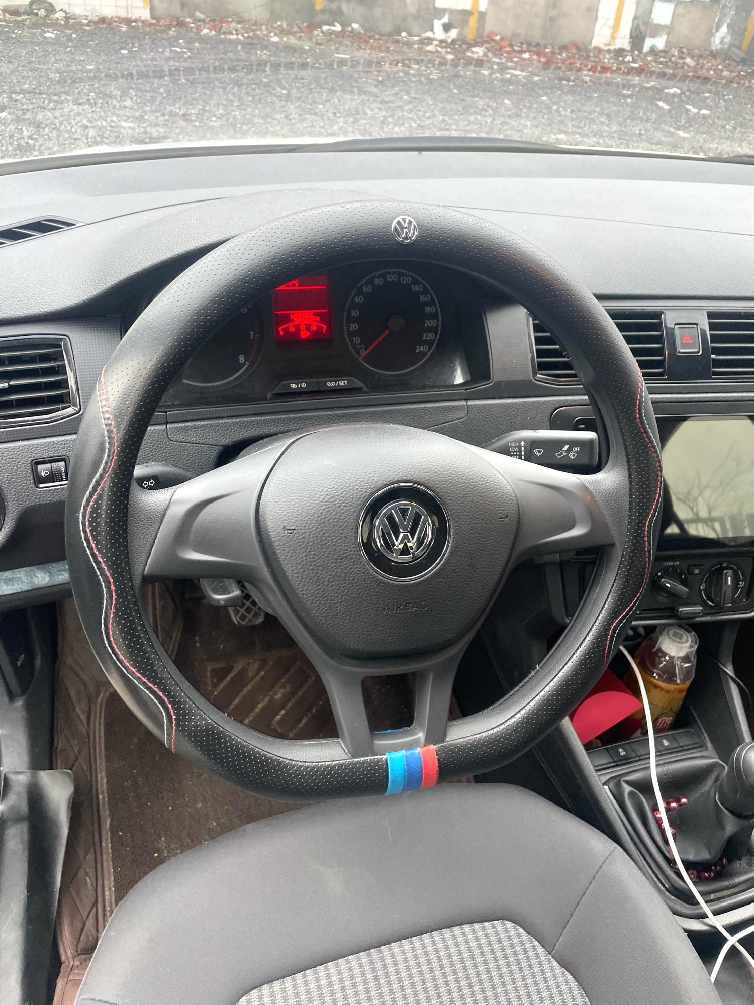 Volkswagen Santana 2023 car image #5