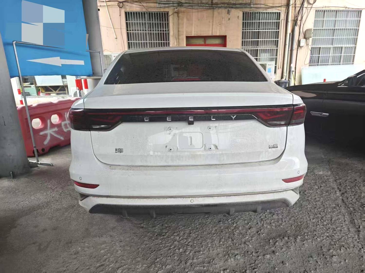 GEELY Emgrand 2024 car image #4