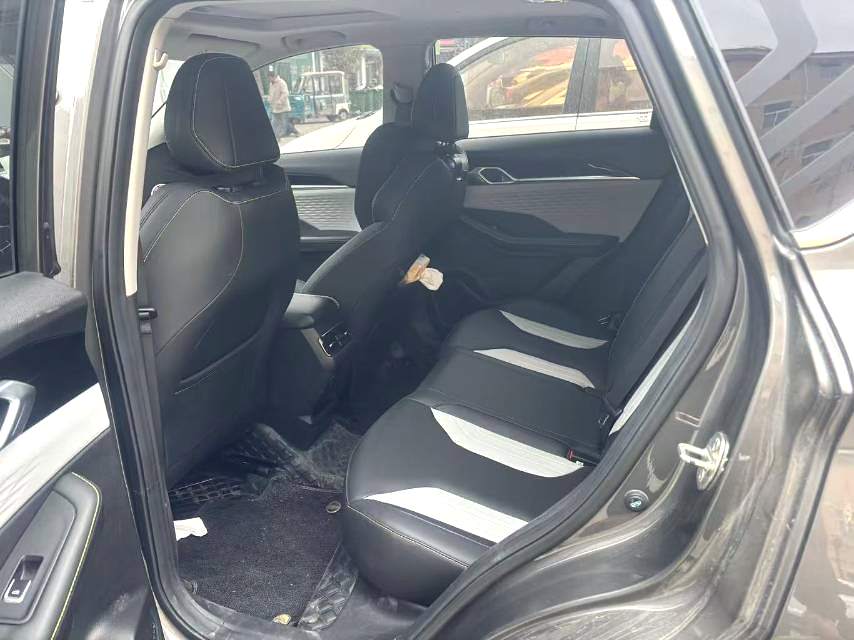 GEELY Coolray 2023 car image #5