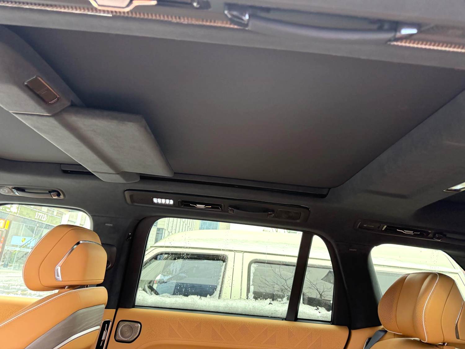 Zeekr 9X 2025 car image #4