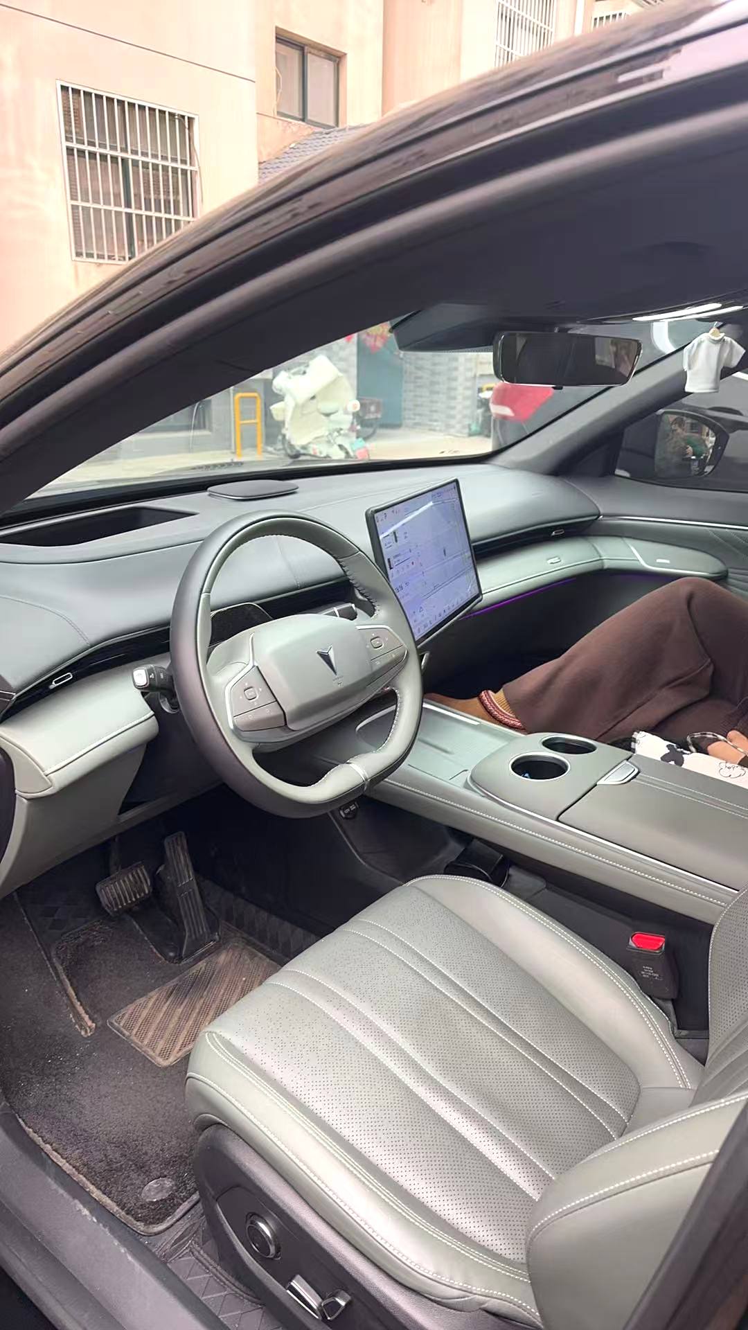 Deepal S07 2025 car image #3