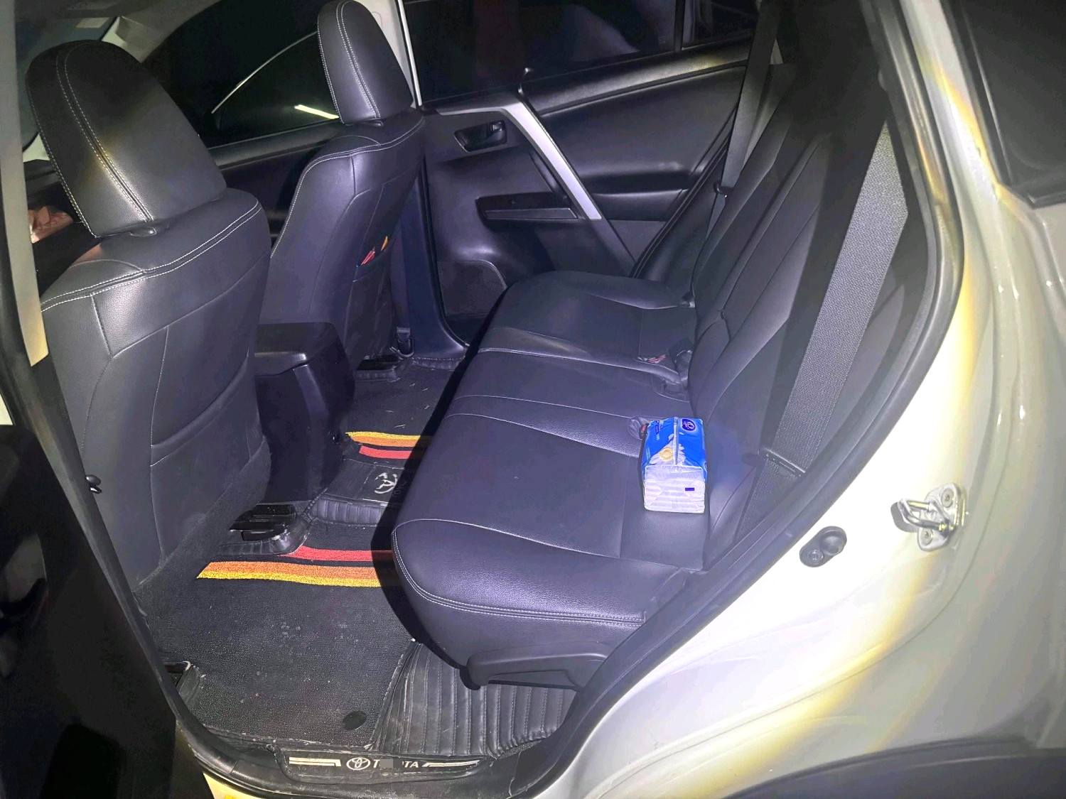 Toyota RAV4 2019 #3 Toyota RAV4 2019 car image #3
